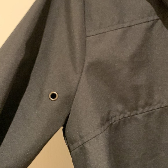 Women’s Volcom jacket - Picture 6 of 8